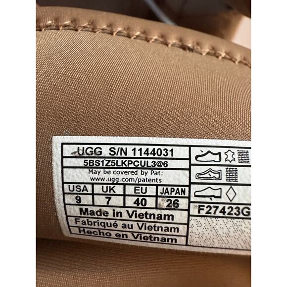 UGG Classic Dipper Boot Chestnut (Women's) size 9 (new) - Picture 8 of 8